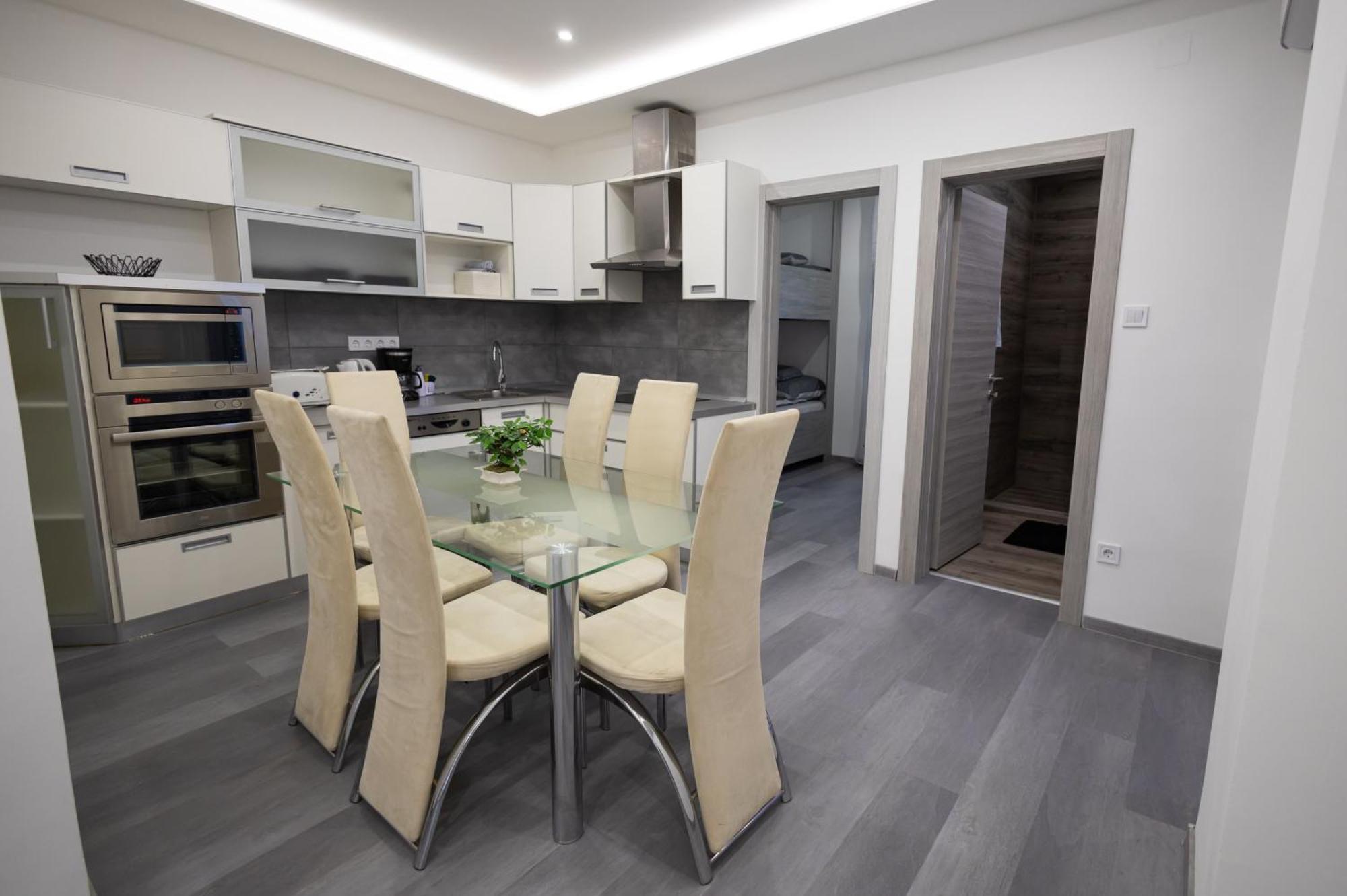 Fonix Apartman Дебрецен Экстерьер фото